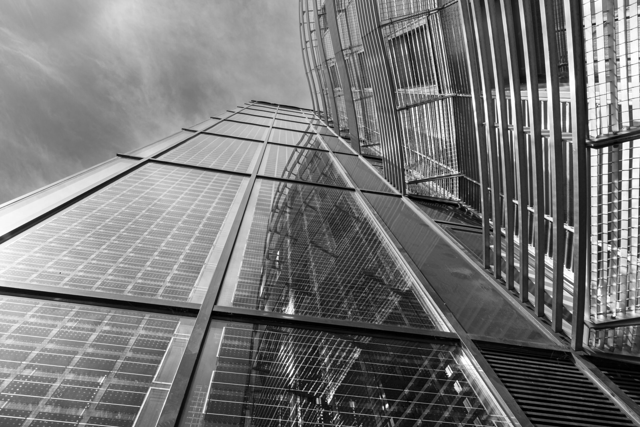 2026-15-thema-weerspiegeling-moderne-architectuur-frank